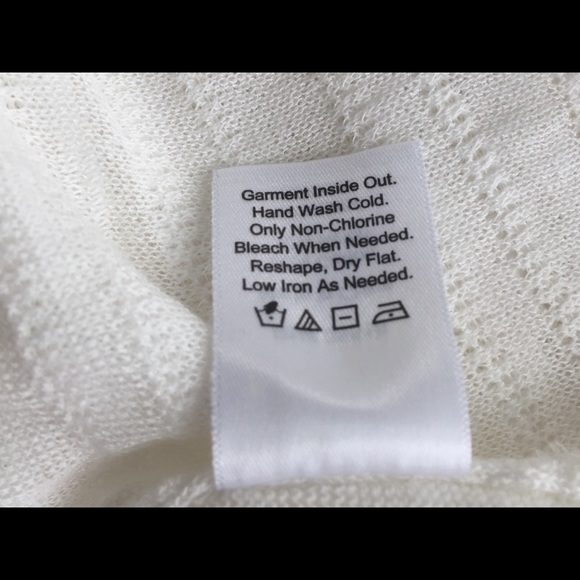 Knubby lightweight fabric sleeveless top in ivoryM - Picture 4 of 5